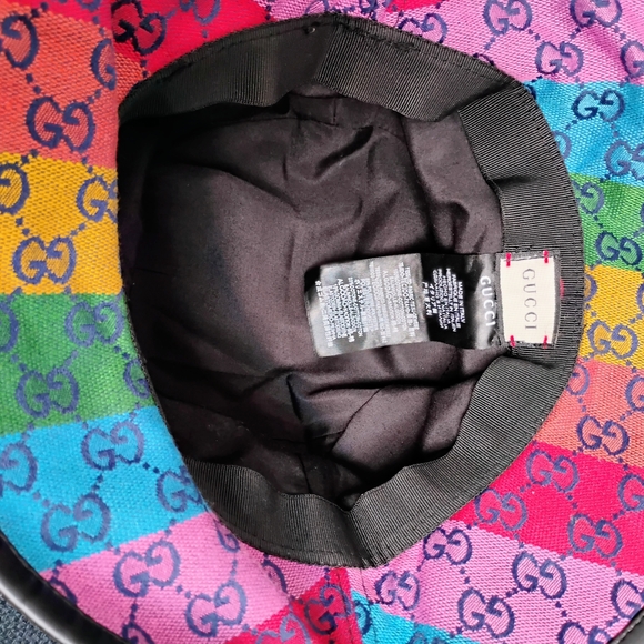 Gucci Multicolor Rainbow GG Bucket Hat - Picture 2 of 3